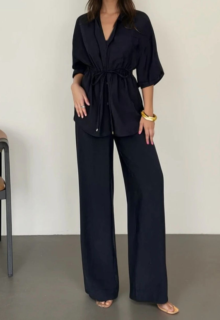 Travel pant set in black