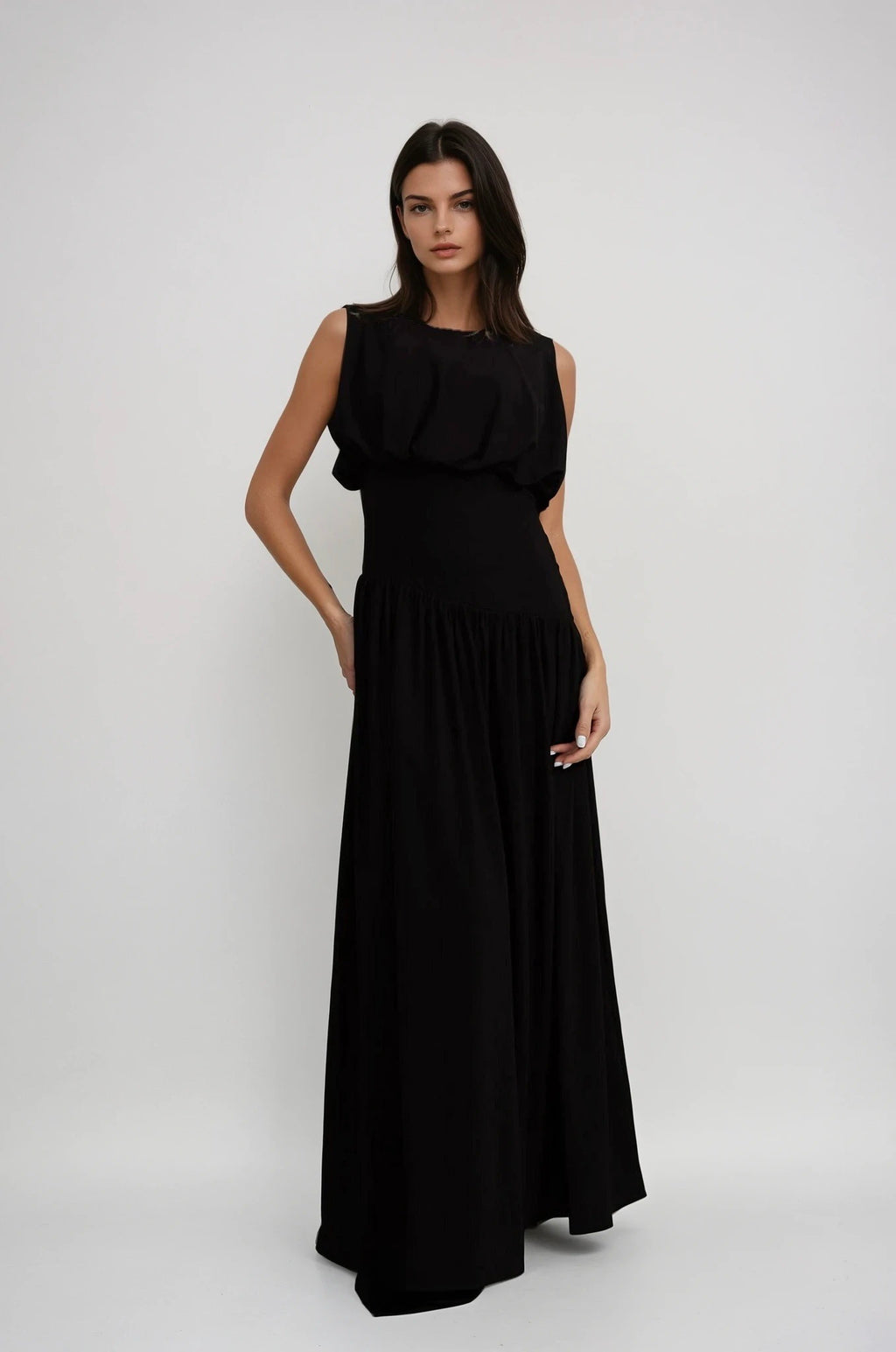 Leslie fitted waist maxi dress